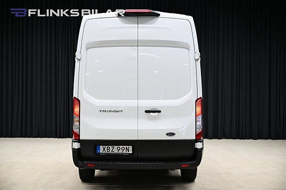 Ford Transit 7 of 26