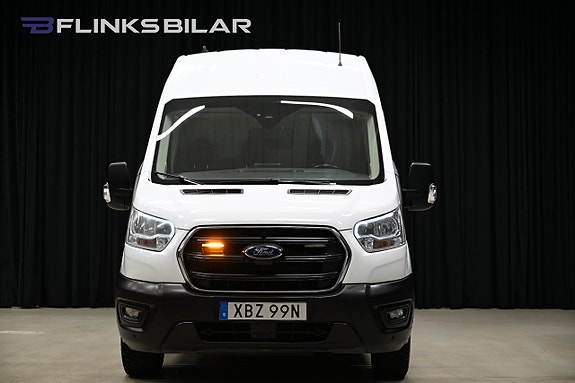 Ford Transit 9 of 26