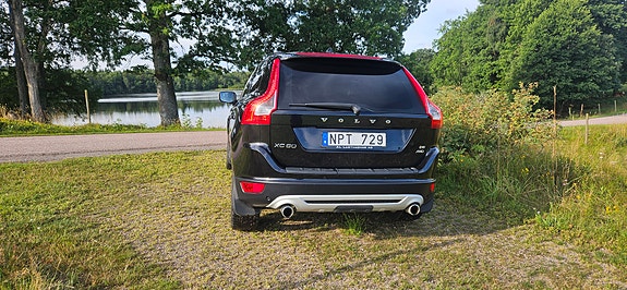Volvo XC60 3 of 7