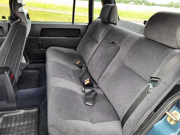 Volvo 740 6 of 10