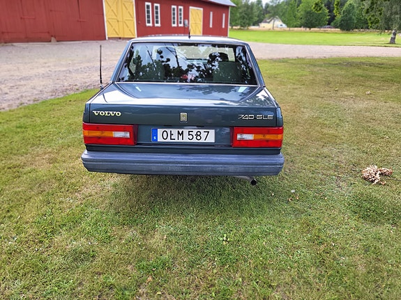 Volvo 740 10 of 10