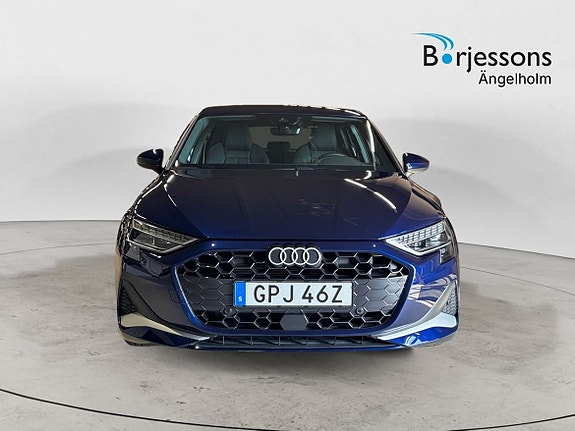 Audi A3 5 of 14