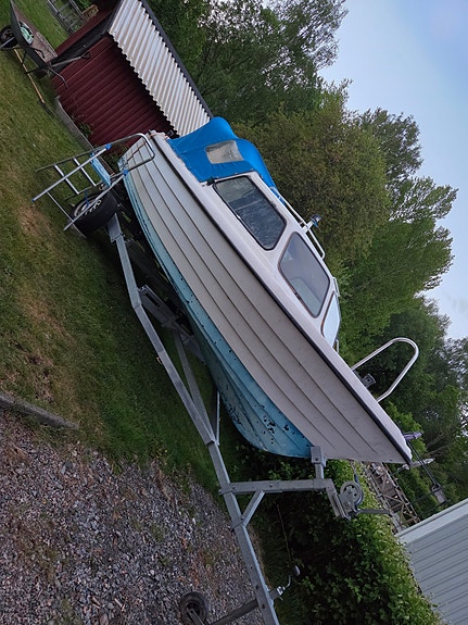 Crescent 545 HT 3 of 4