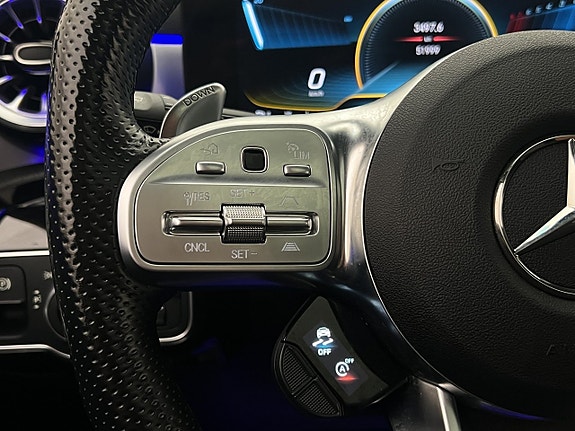 Mercedes-Benz CLA35 18 of 30