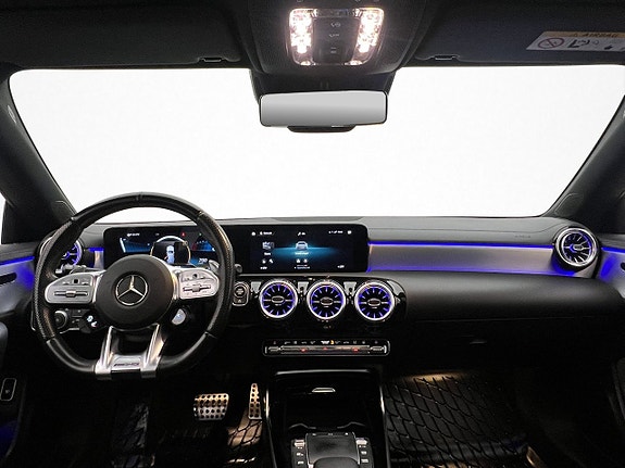 Mercedes-Benz CLA35 16 of 30