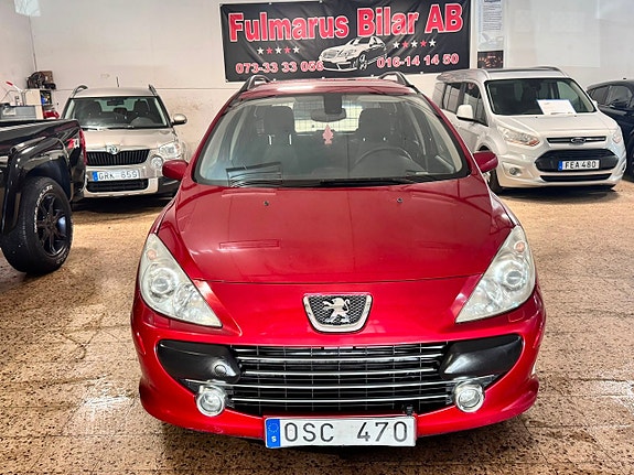 Peugeot 307 2 of 10