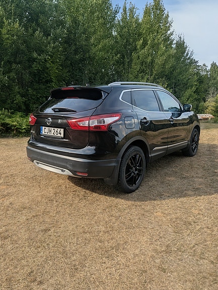 Nissan Qashqai 2 of 13