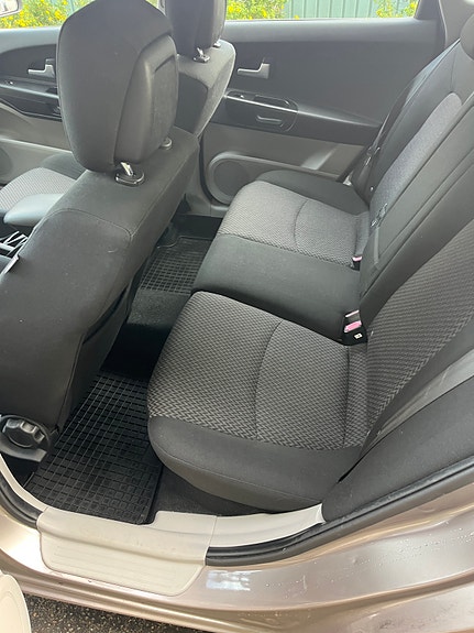 Kia Ceed 4 of 6