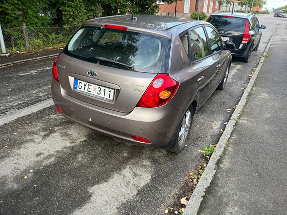 Kia Ceed 5 of 6
