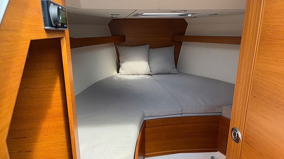 Delta 26 Open 2016 – Volvo Penta V6 280 hk, ca 270 gångtimmar 5 of 6