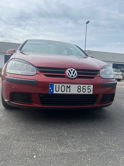Volkswagen Golf V 5 of 13