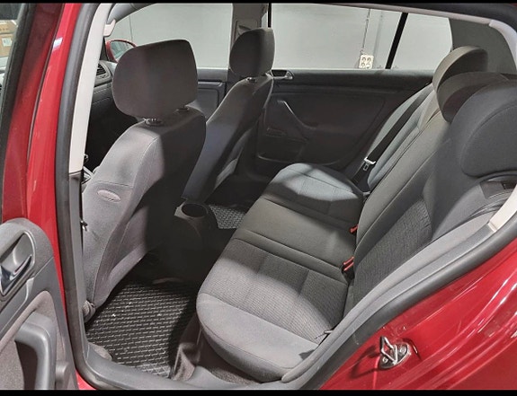 Volkswagen Golf V 12 of 13