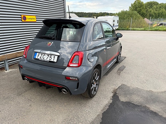 Abarth 595 4 of 13