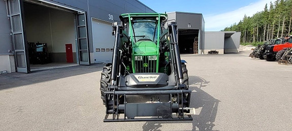 Skogsekipage John Deere 5090M / Palms 8 ton med kran 3.61 4 of 12