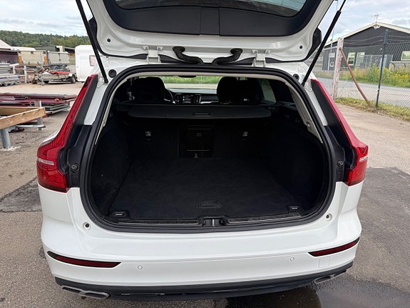 Volvo V60 5 of 12
