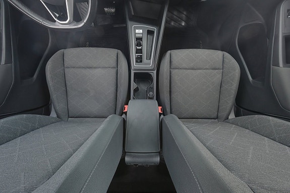 Volkswagen Golf I 14 of 24
