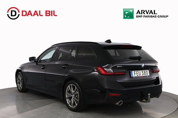 BMW 330e 8 of 28