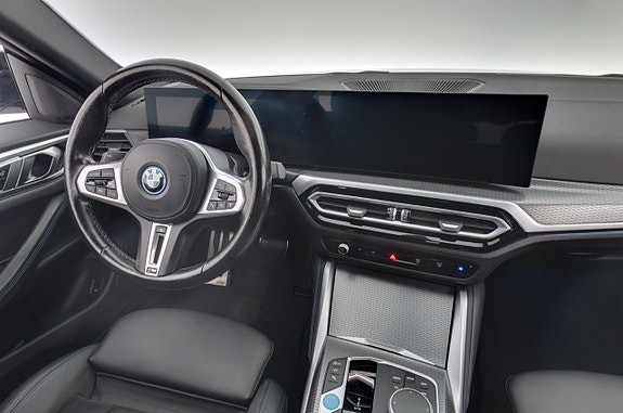 BMW i4 15 of 30