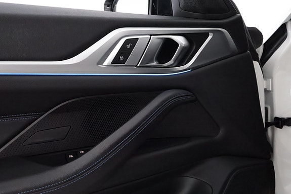 BMW i4 26 of 30
