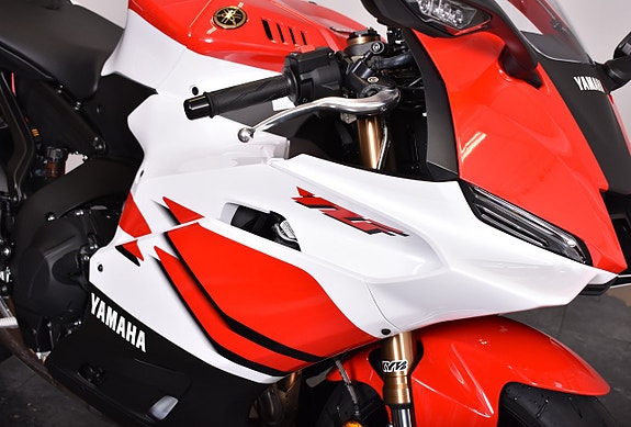 Yamaha R9 70TH Anniversary /Provkörd 200 mil/spara 20 000 kr/ 1ex 13 of 19