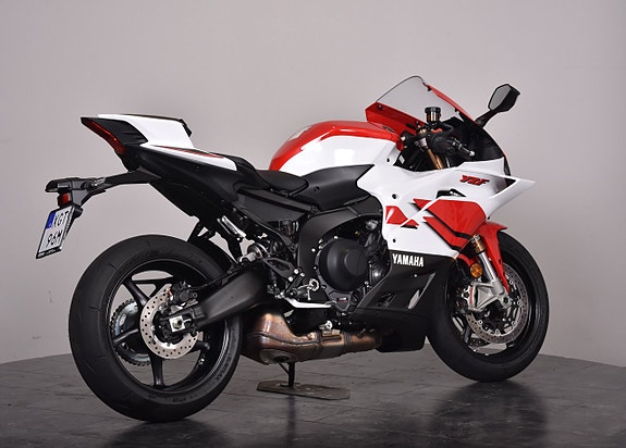 Yamaha R9 70TH Anniversary /Provkörd 200 mil/spara 20 000 kr/ 1ex 7 of 19
