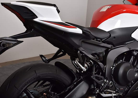 Yamaha R9 70TH Anniversary /Provkörd 200 mil/spara 20 000 kr/ 1ex 15 of 19