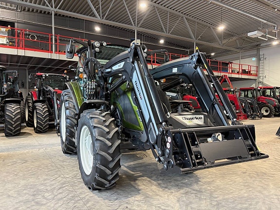 Valtra A115 HiTech / Lastare / skogsutrustad 5 of 12