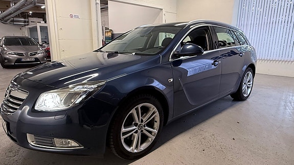 Opel Insignia 3 of 19