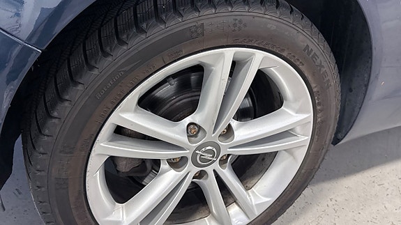 Opel Insignia 19 of 19
