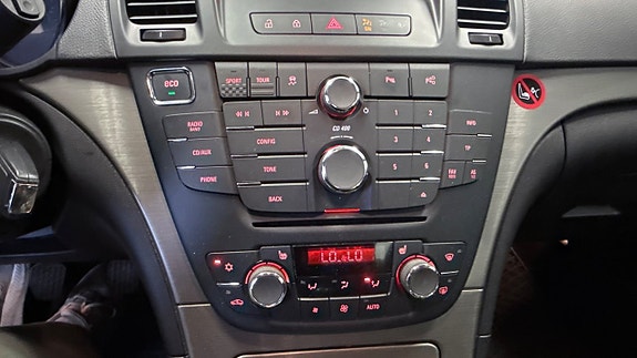 Opel Insignia 12 of 19