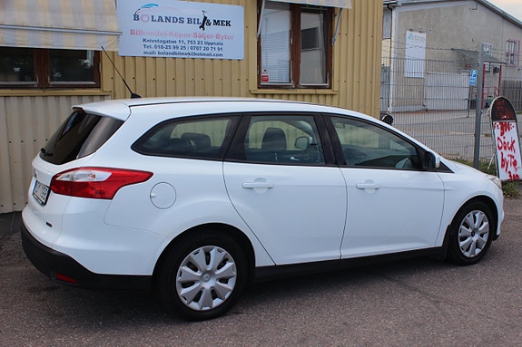 Ford Focus 5 of 14