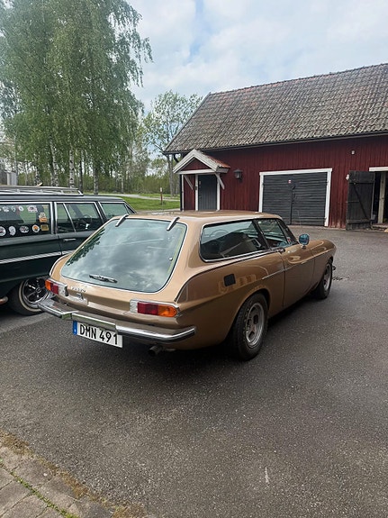 Volvo 1800ES 2 of 5