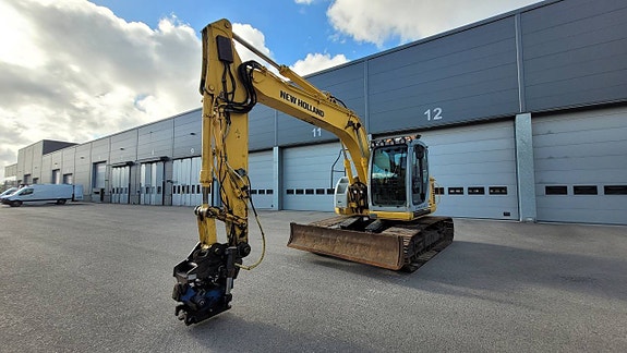 New Holland / Kobelco E135SR 3 of 12