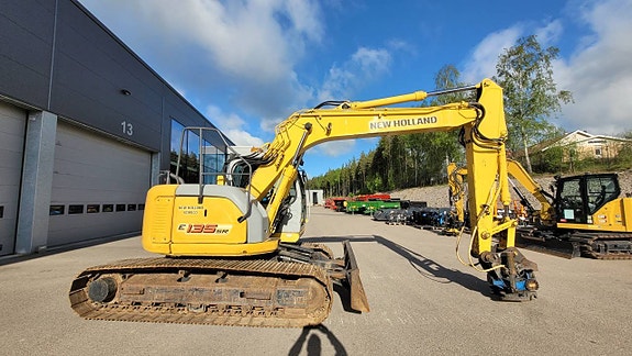 New Holland / Kobelco E135SR 6 of 12