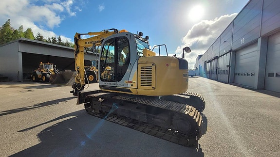 New Holland / Kobelco E135SR 11 of 12