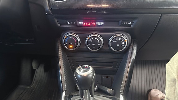 Mazda 2 13 of 15