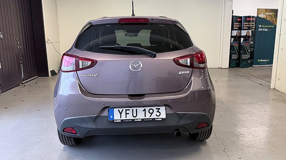 Mazda 2 5 of 15