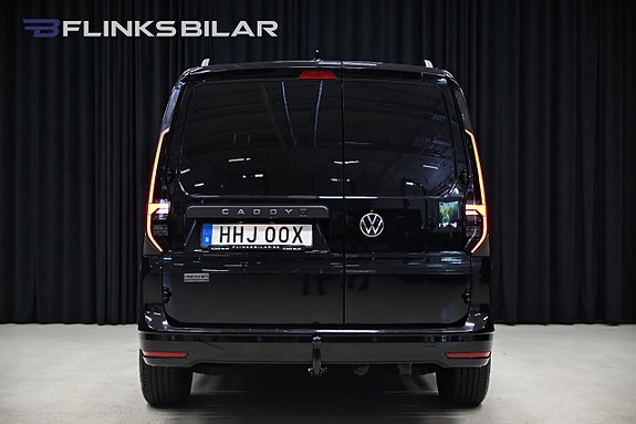 Volkswagen Caddy Maxi 8 of 30
