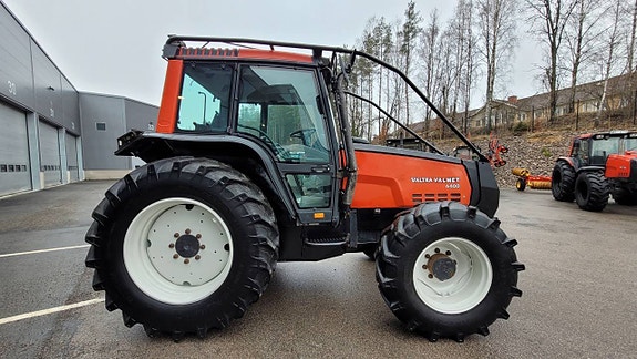Valtra Valmet 6400 / Skogsskydd 7 of 12
