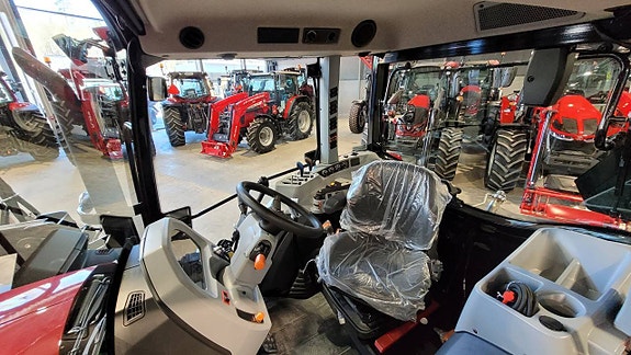 Valtra A85 HiTech / Lastare 12 of 12