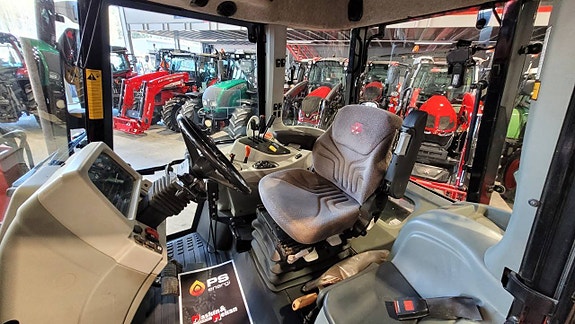 Massey Ferguson 5455 Dyna-4 / Lastare 12 of 12