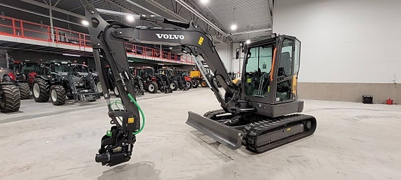 Volvo ECR58F / Steelwrist X07 2 of 12