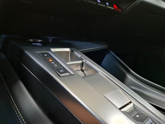 Peugeot 308 SW 22 of 22