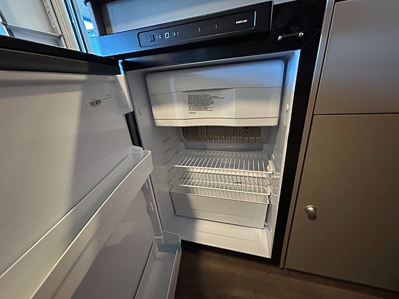 Carado A132 Pro / Automat / 3500kg / Solcell / 6m 15 of 20