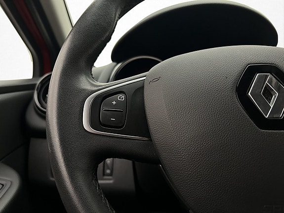 Renault Clio 13 of 26