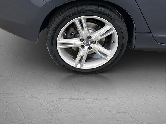 Volvo V60 28 of 29