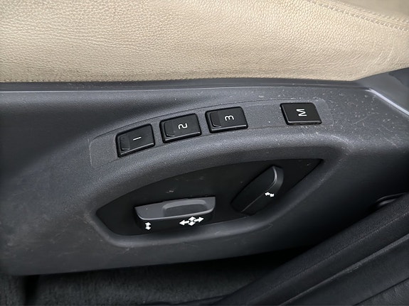 Volvo V60 25 of 29