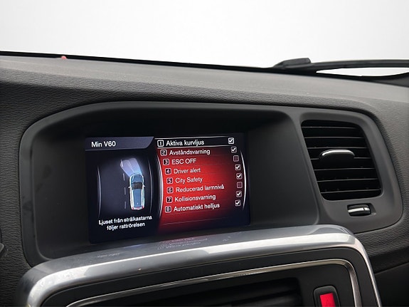 Volvo V60 17 of 29