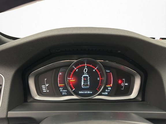 Volvo V60 12 of 29
