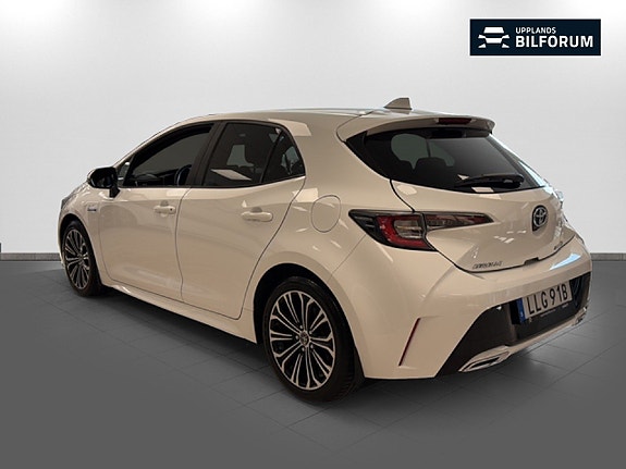 Toyota Corolla 6 of 15